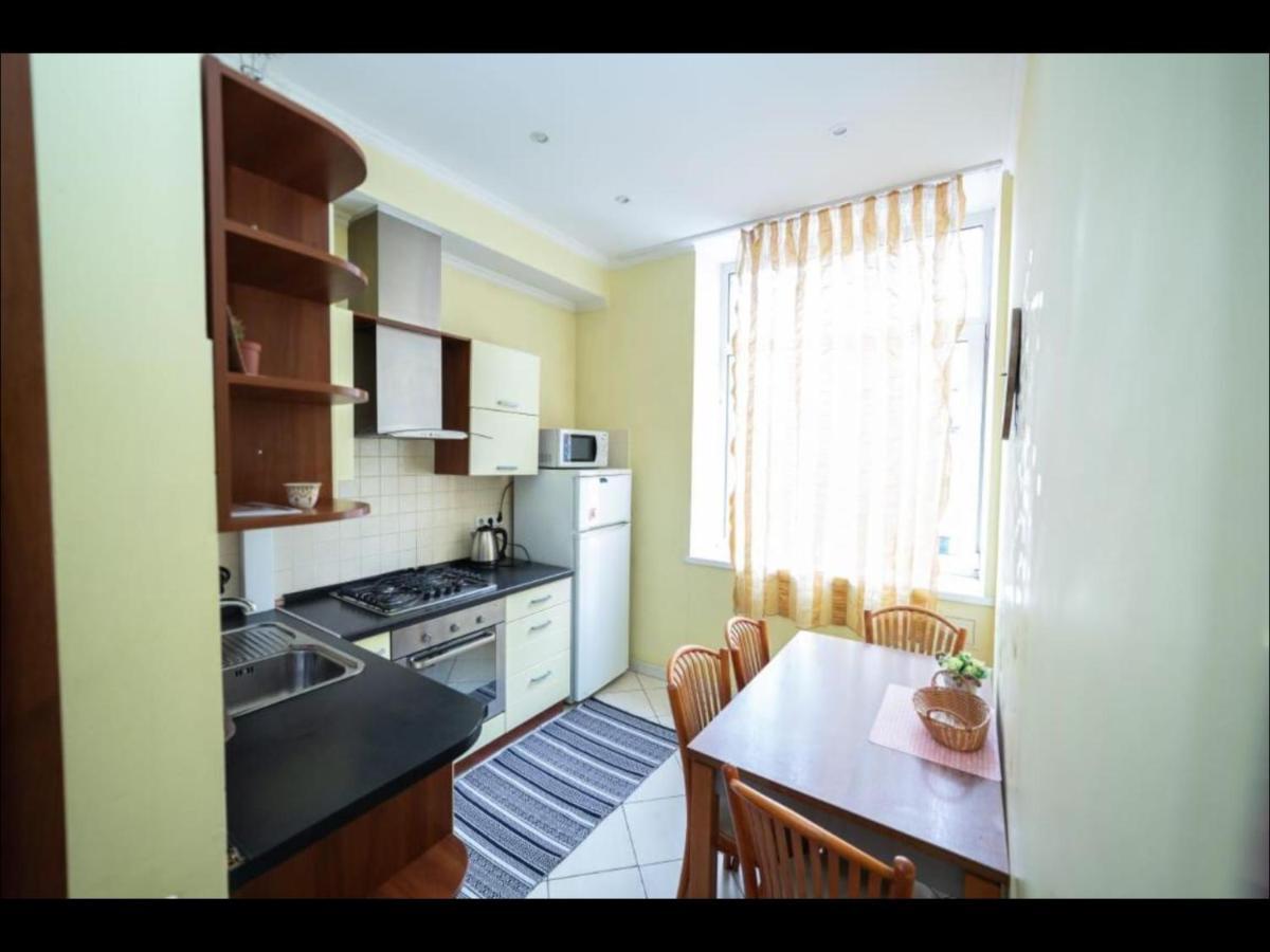 Kievapart Apartamento Exterior foto